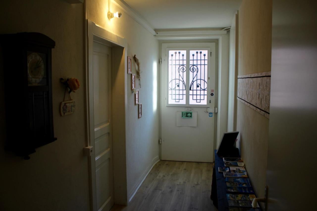 1912 - Wooden Room - Old Town ロカルノ エクステリア 写真